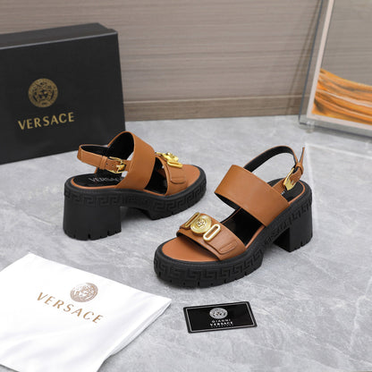 VERSACE