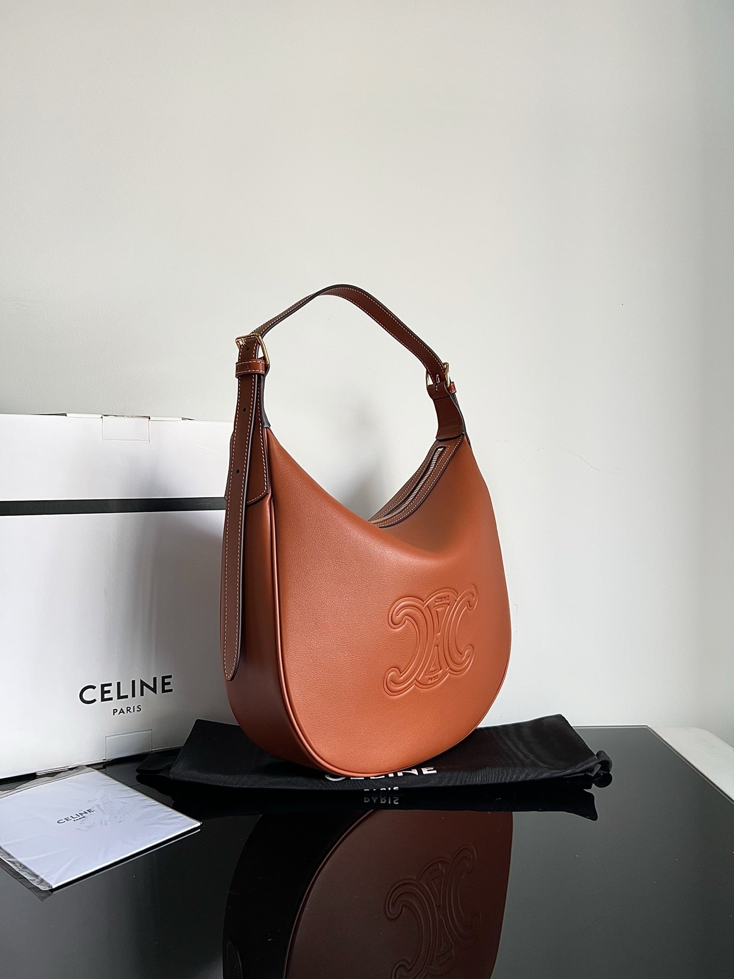 CELINE