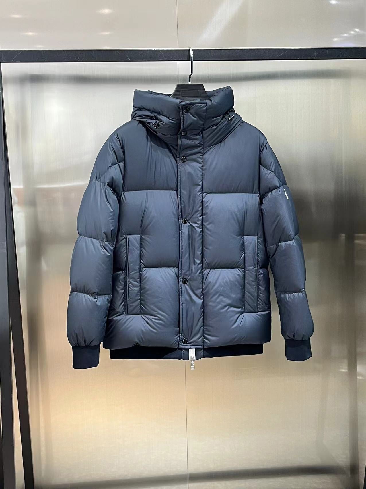 MONCLER