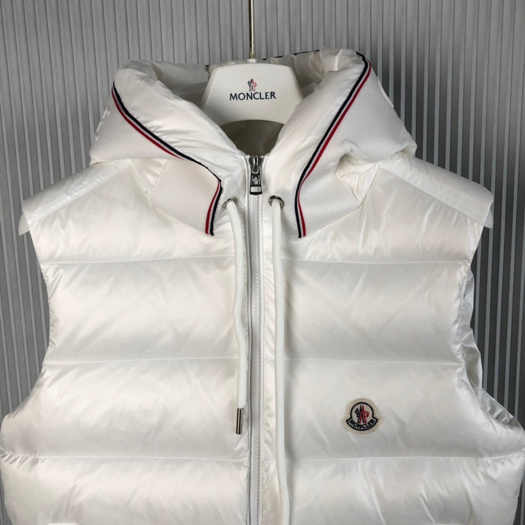 MONCLER