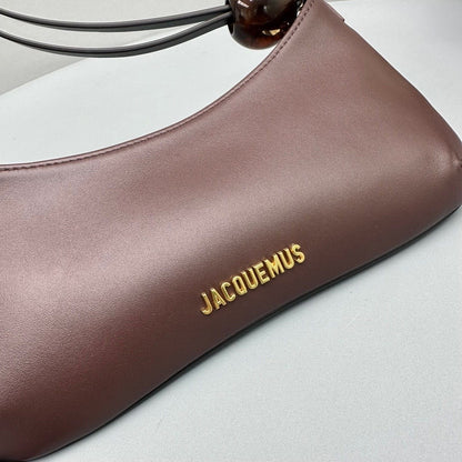 JACQUEMUS