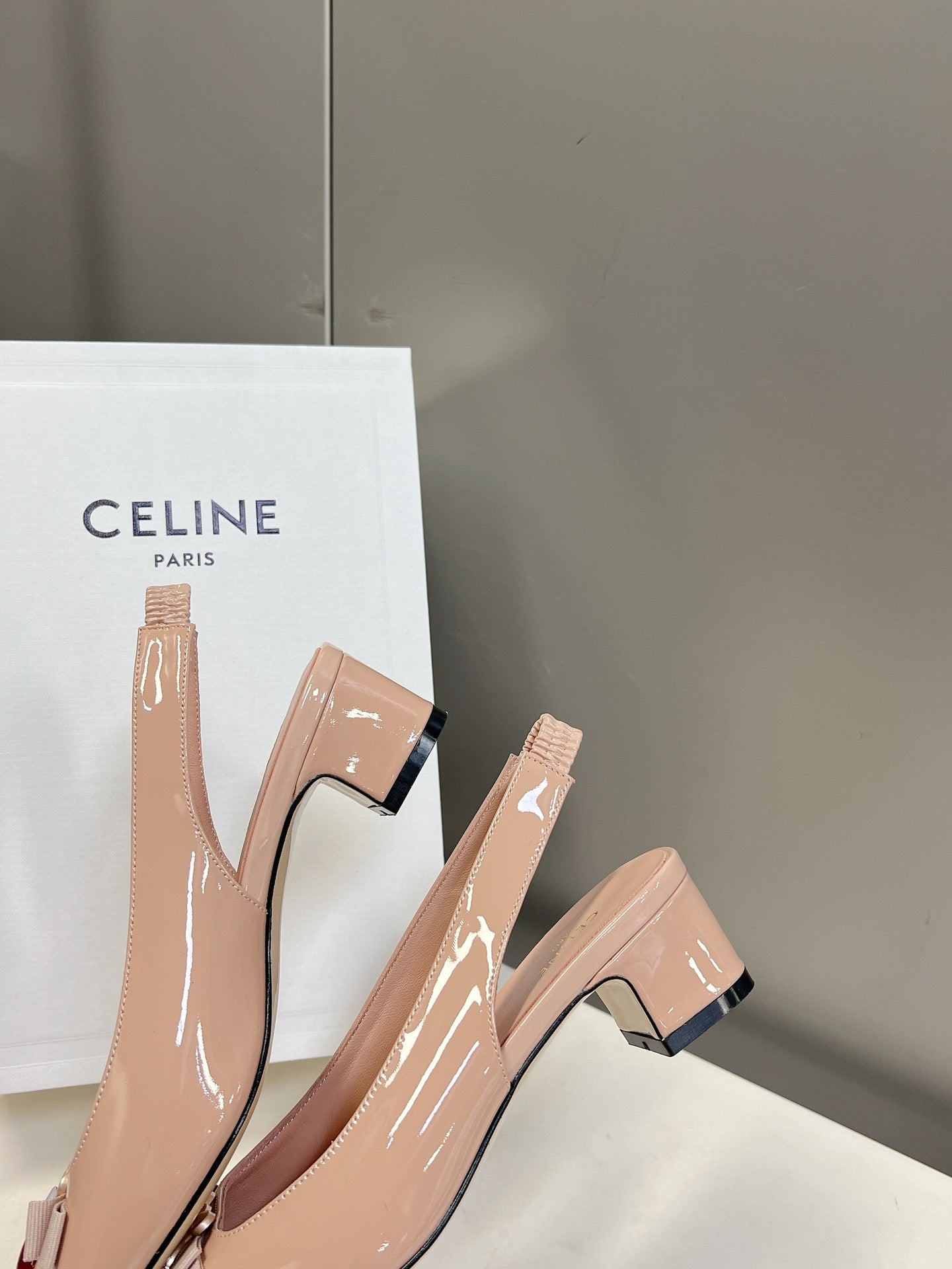 CELINE