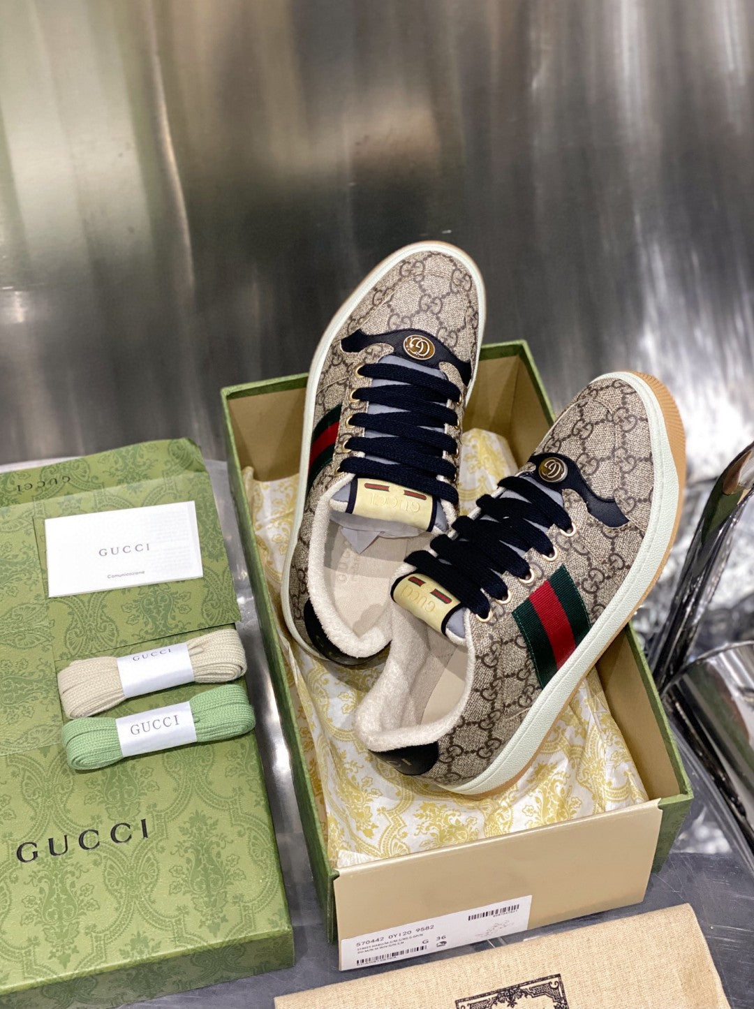 Gucci