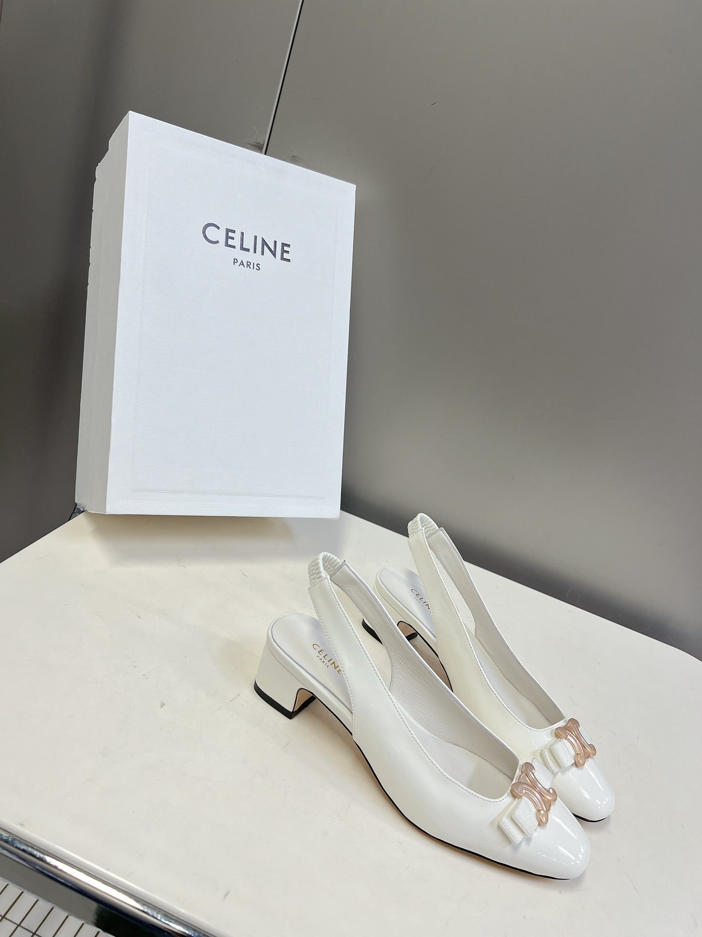 CELINE