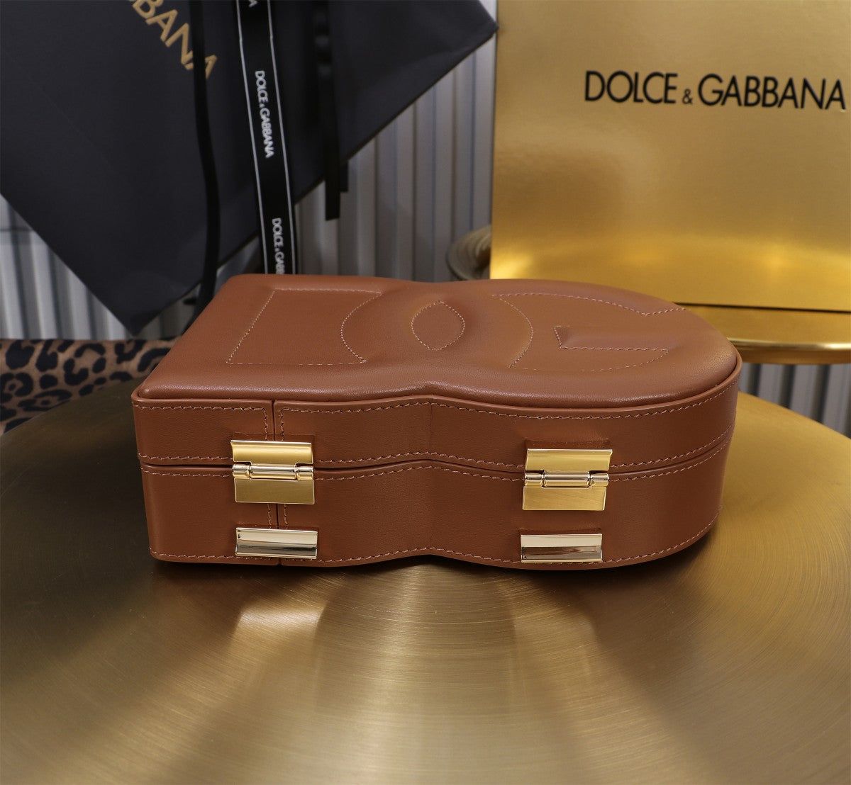 DOLCE & GABBANA