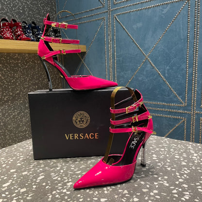 VERSACE