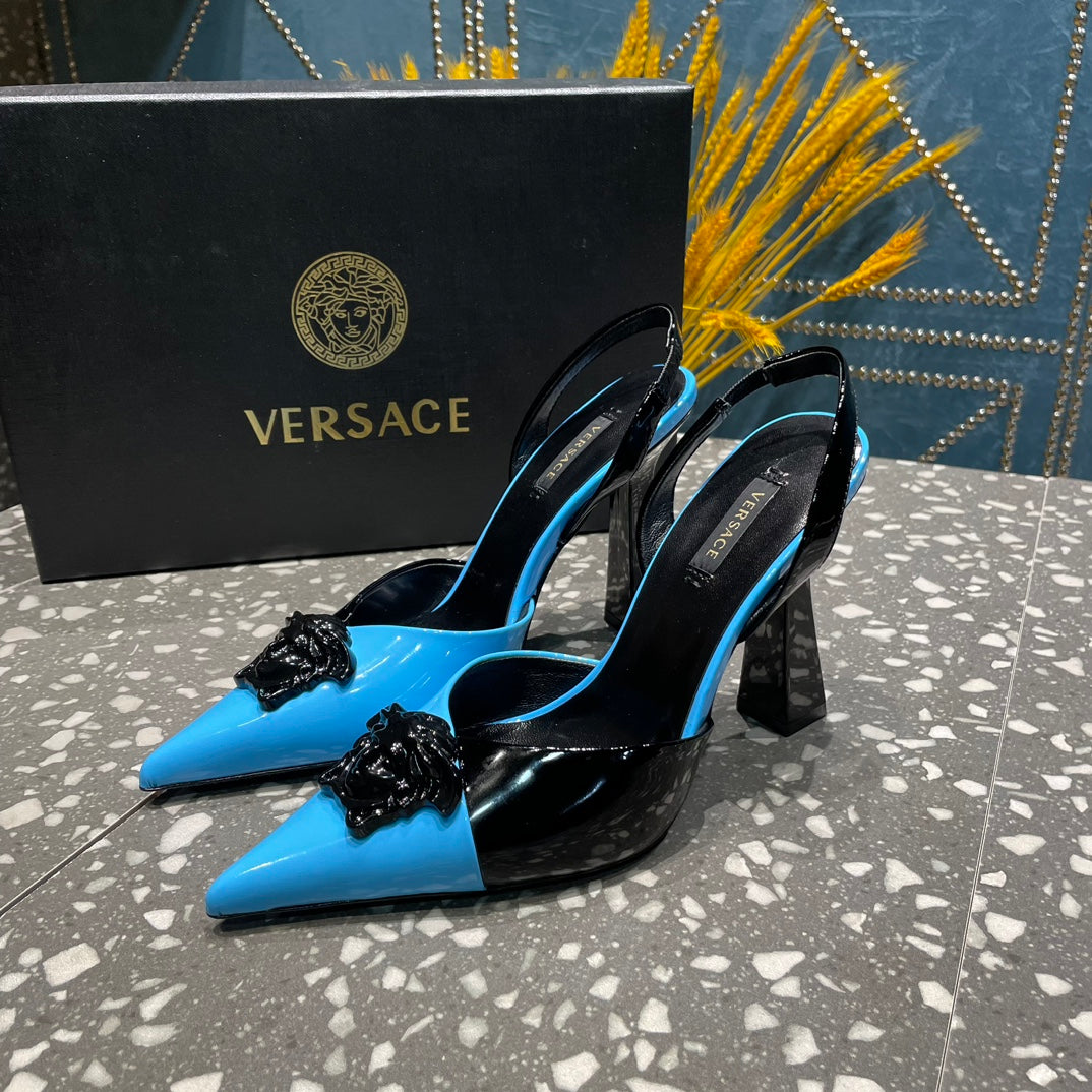 VERSACE