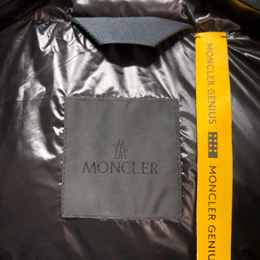 MONCLER