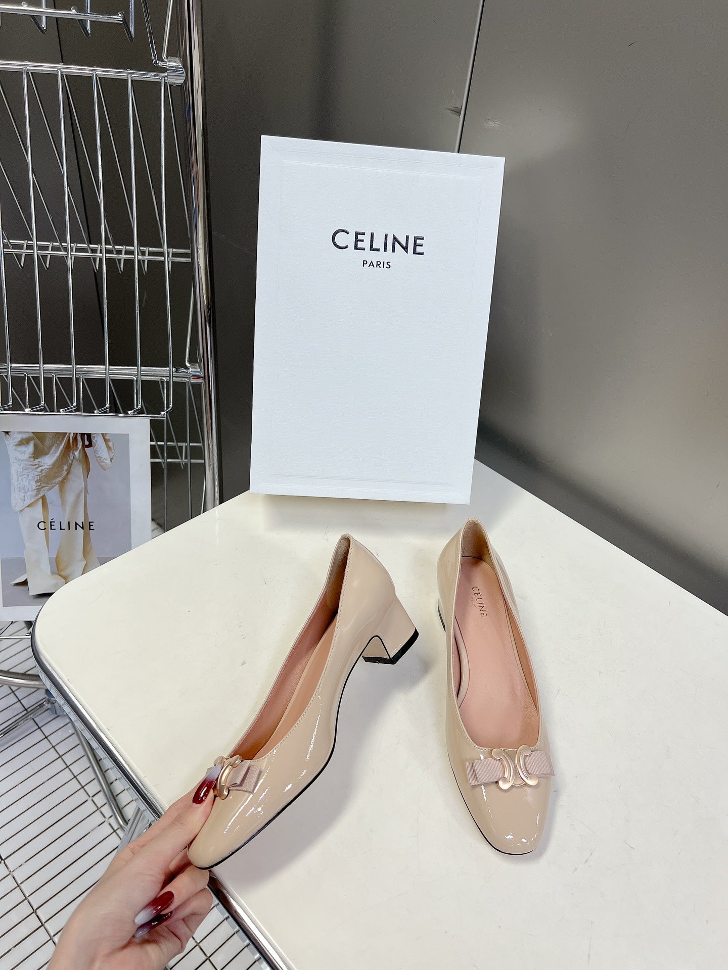 CELINE