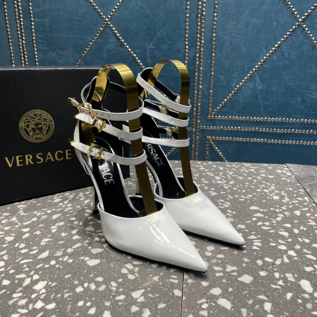 VERSACE