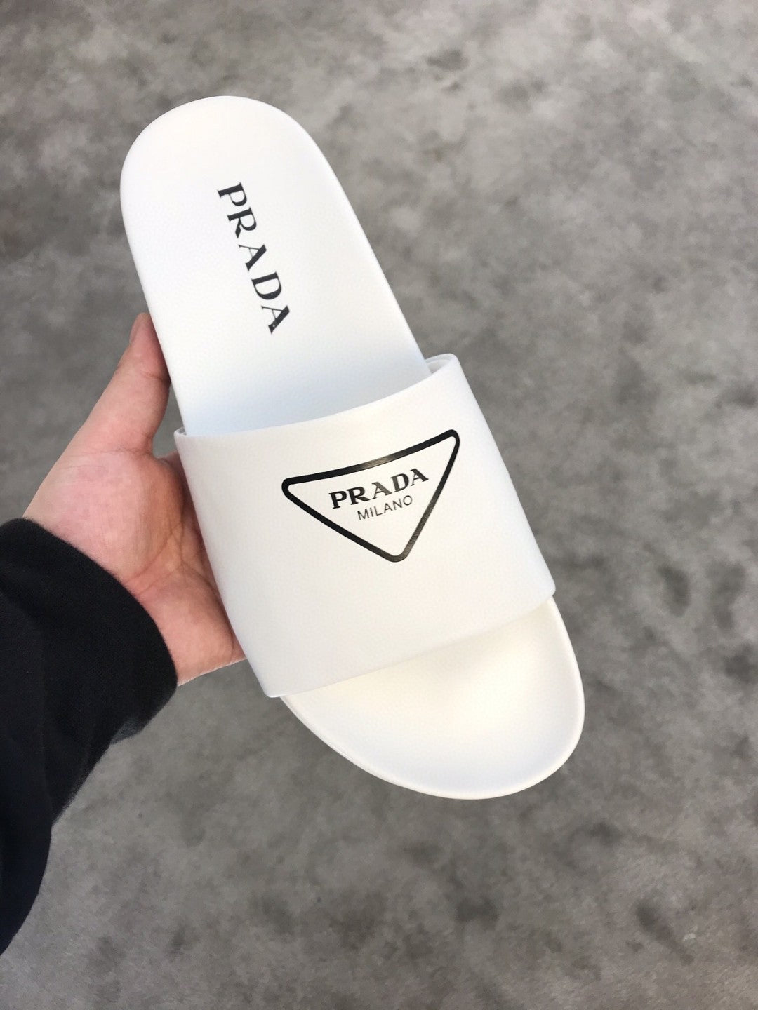 PRADA