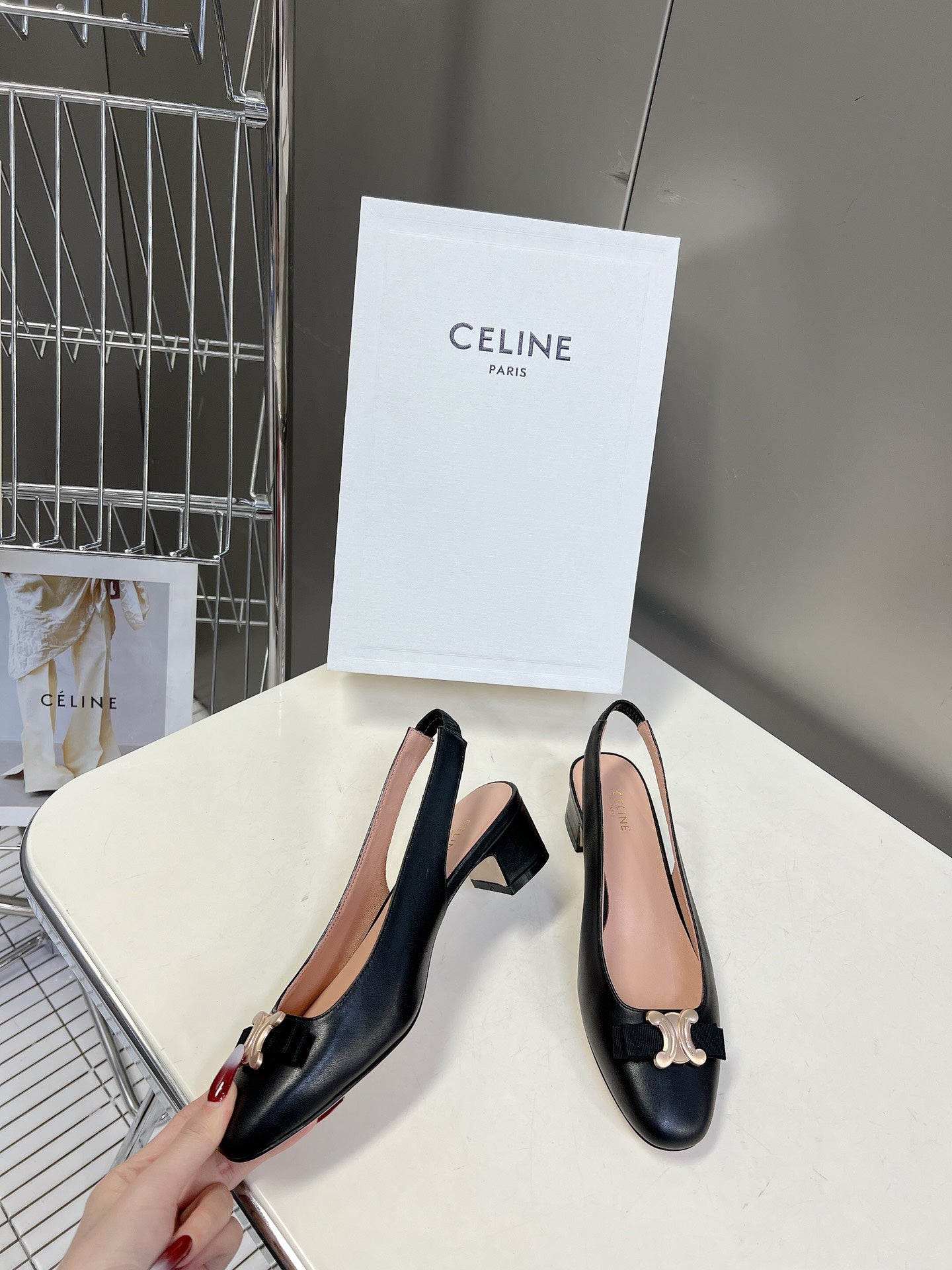 CELINE