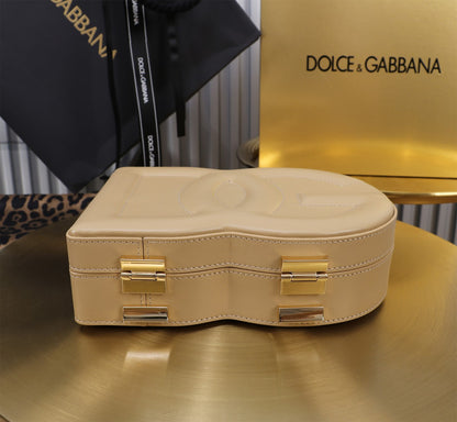 DOLCE & GABBANA