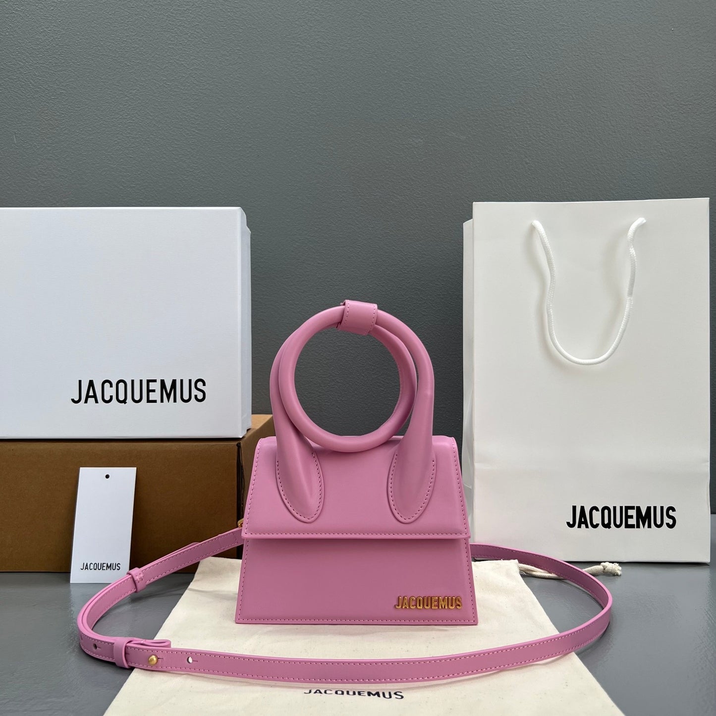 JACQUEMUS