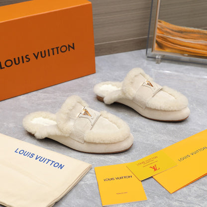 LOUIS VUITTON