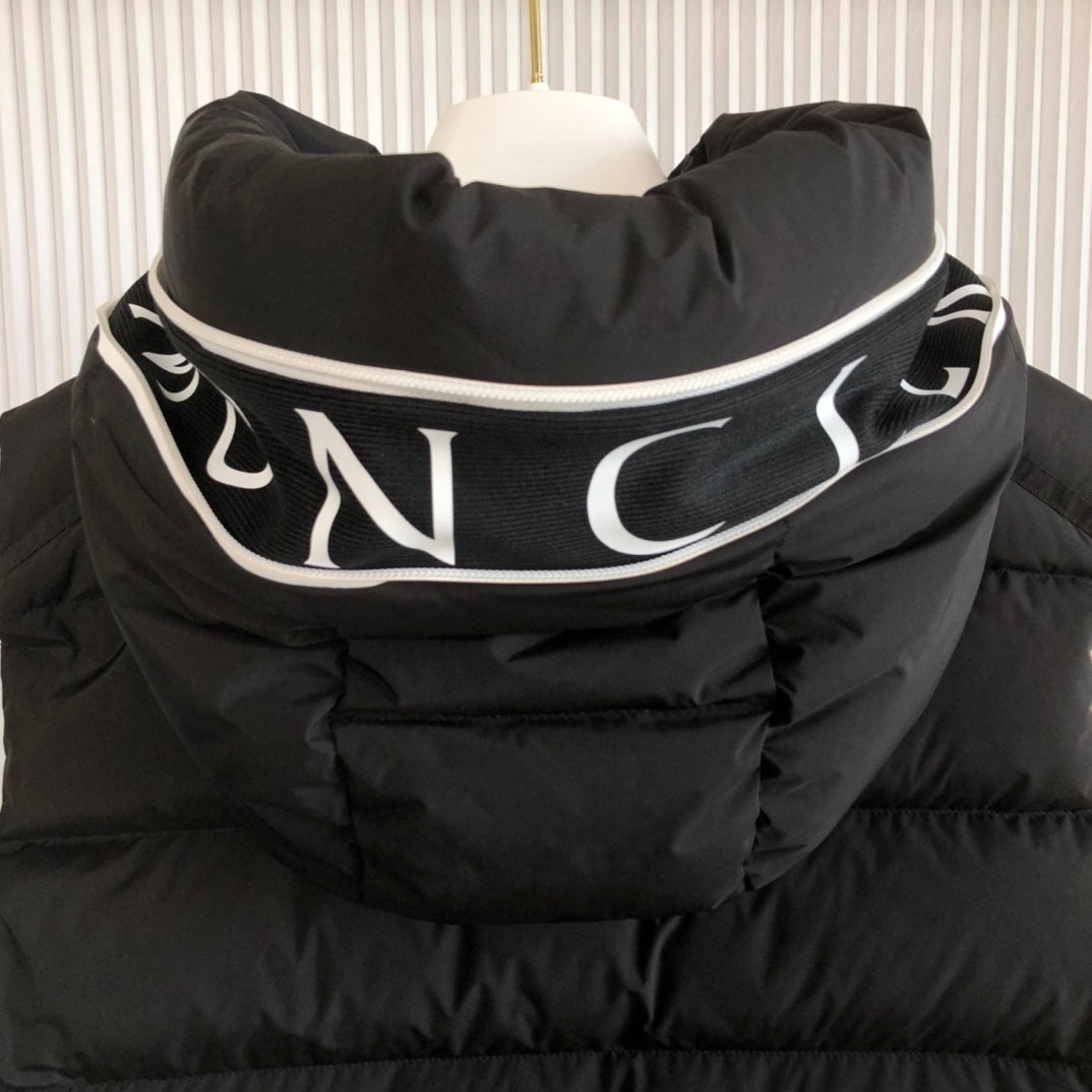 MONCLER