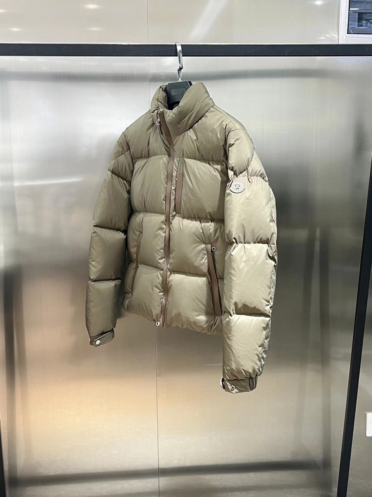 MONCLER