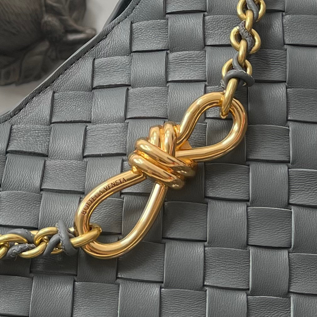 BOTTEGA VENETA