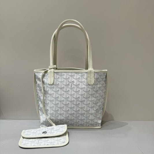 GOYARD