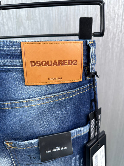 DSQUARED2