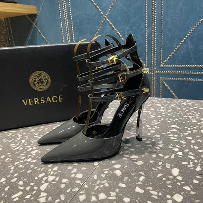 VERSACE