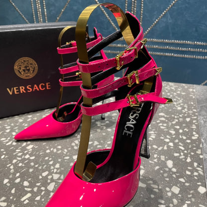 VERSACE