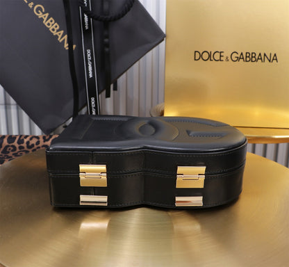 DOLCE & GABBANA