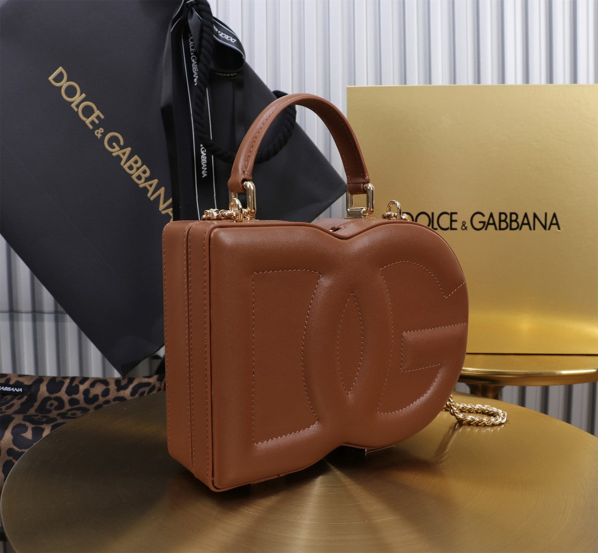 DOLCE & GABBANA