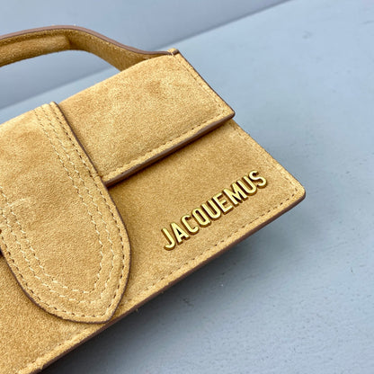 JACQUEMUS