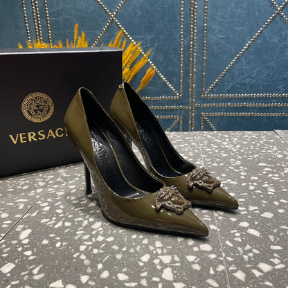 VERSACE