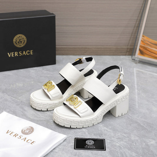 VERSACE