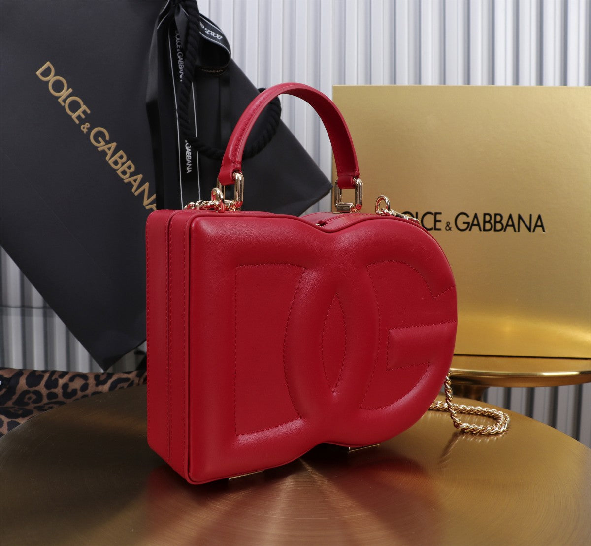 DOLCE & GABBANA