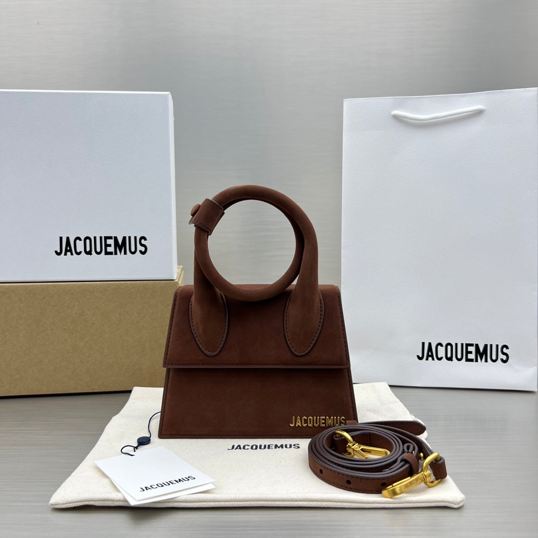 JACQUEMUS