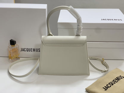 JACQUEMUS