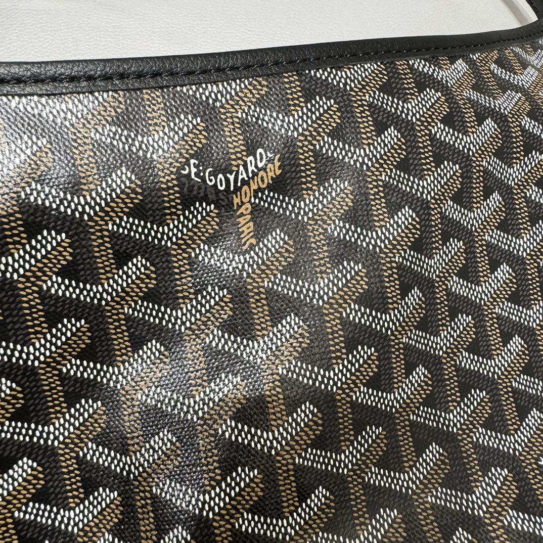 GOYARD