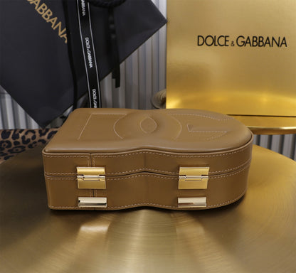 DOLCE & GABBANA