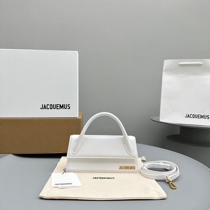 JACQUEMUS