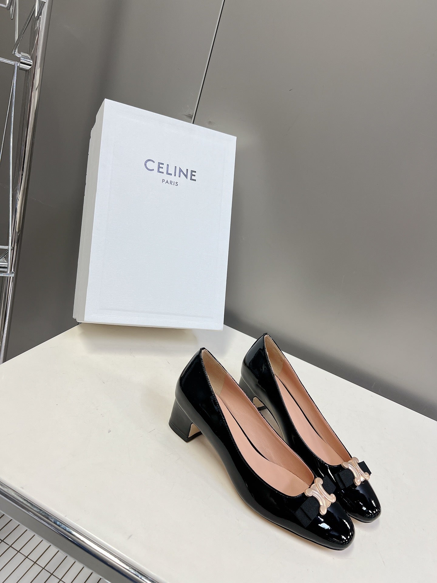 CELINE