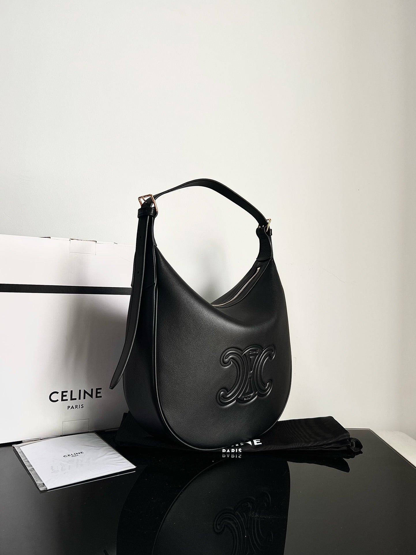 CELINE