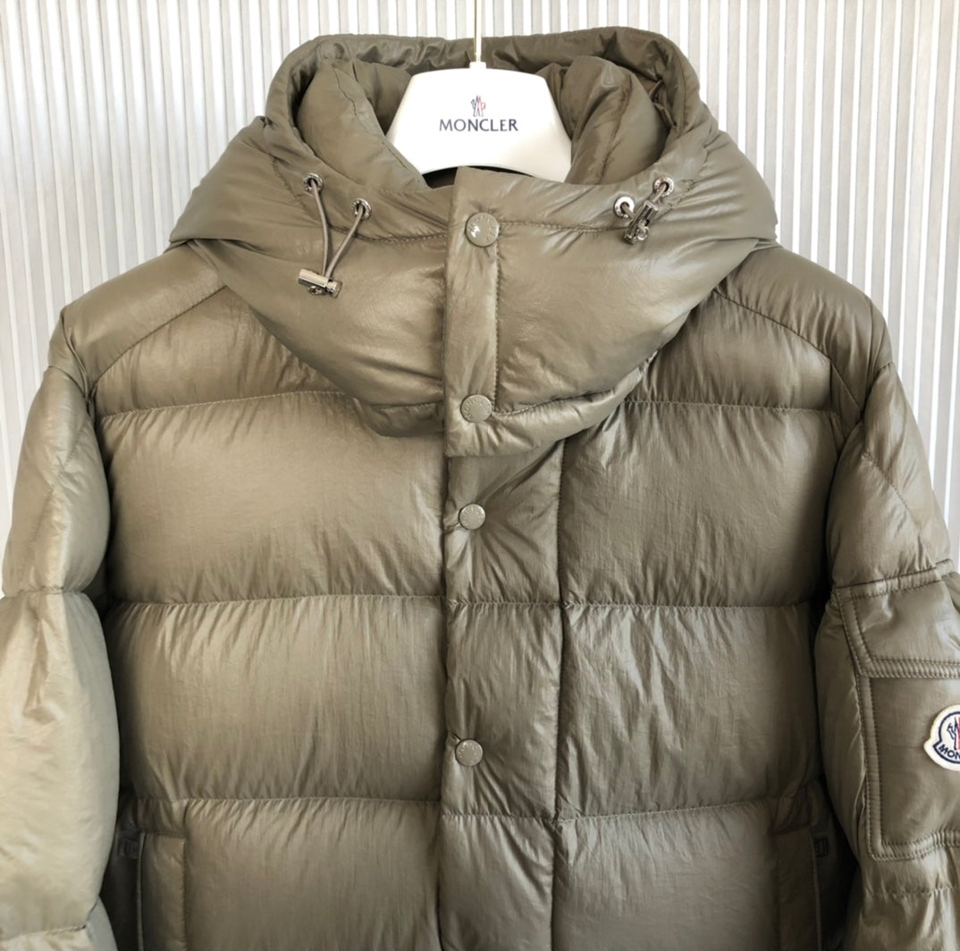 MONCLER