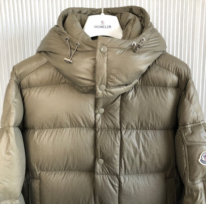 MONCLER