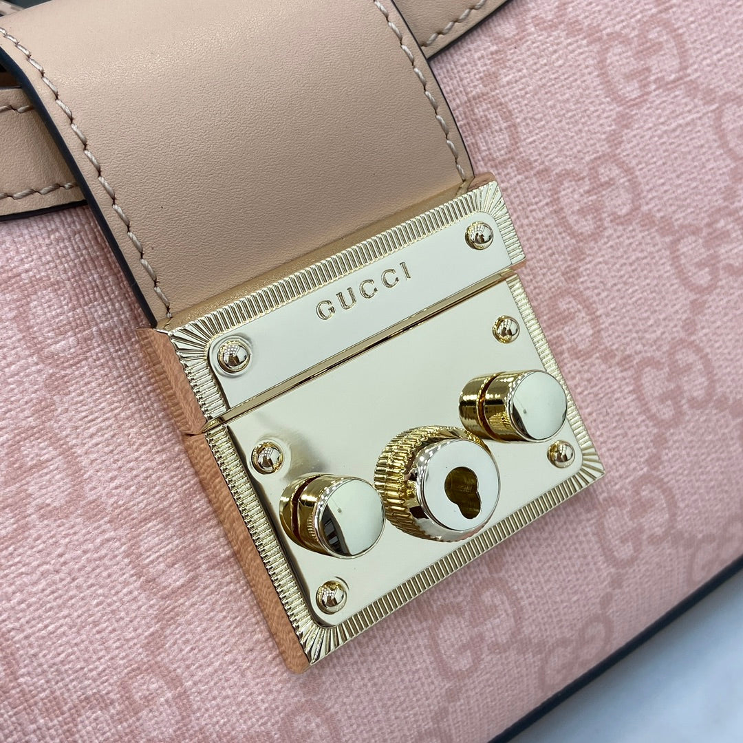 GUCCI