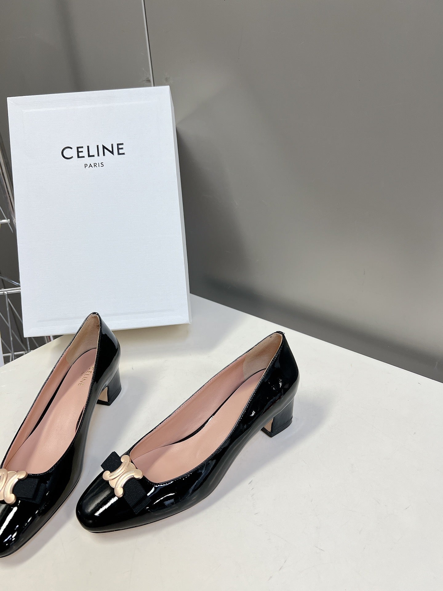 CELINE