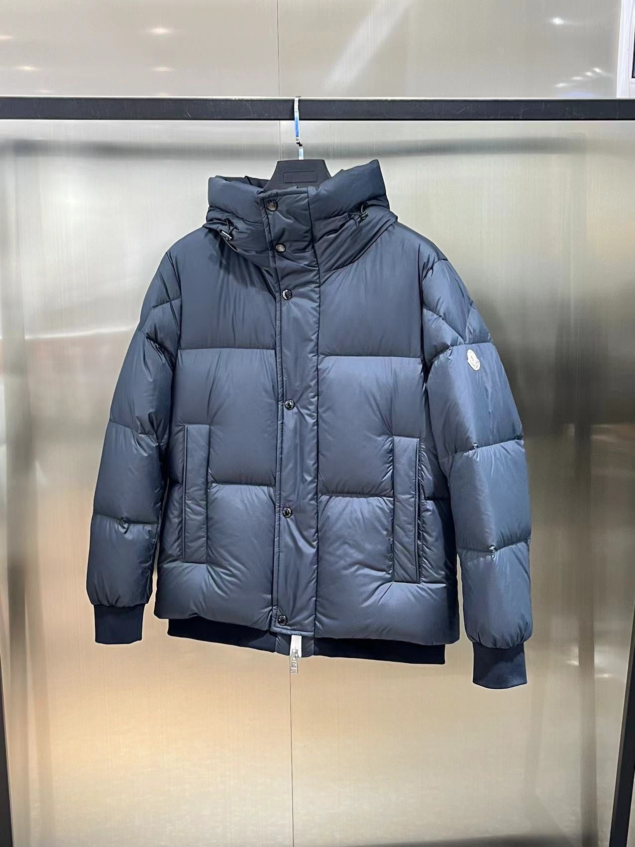 MONCLER