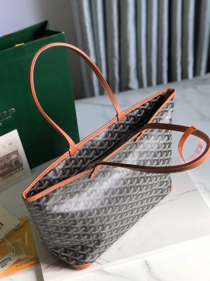 GOYARD