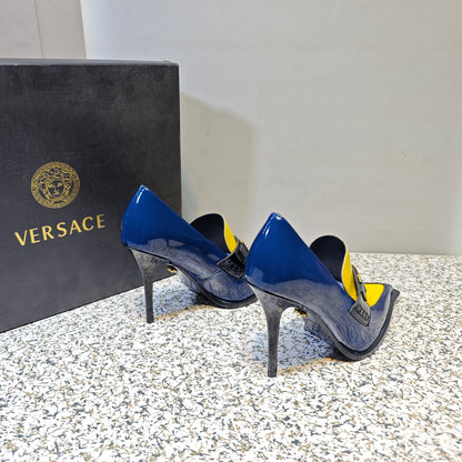 VERSACE