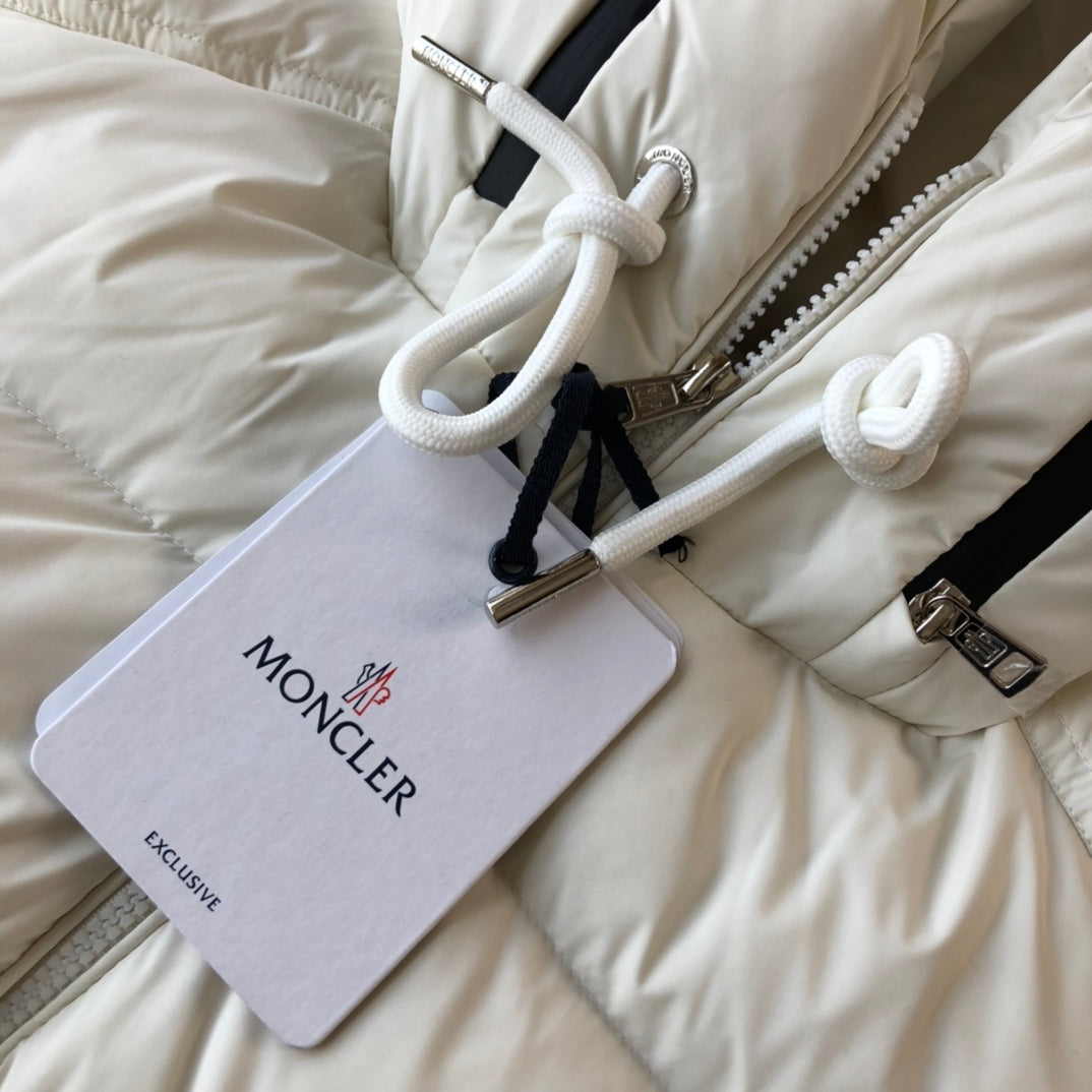 MONCLER