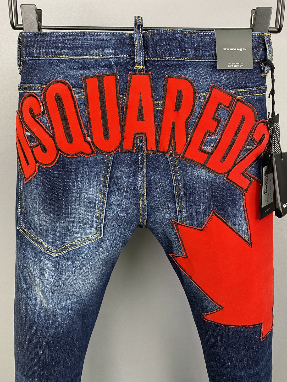 DSQUARED2