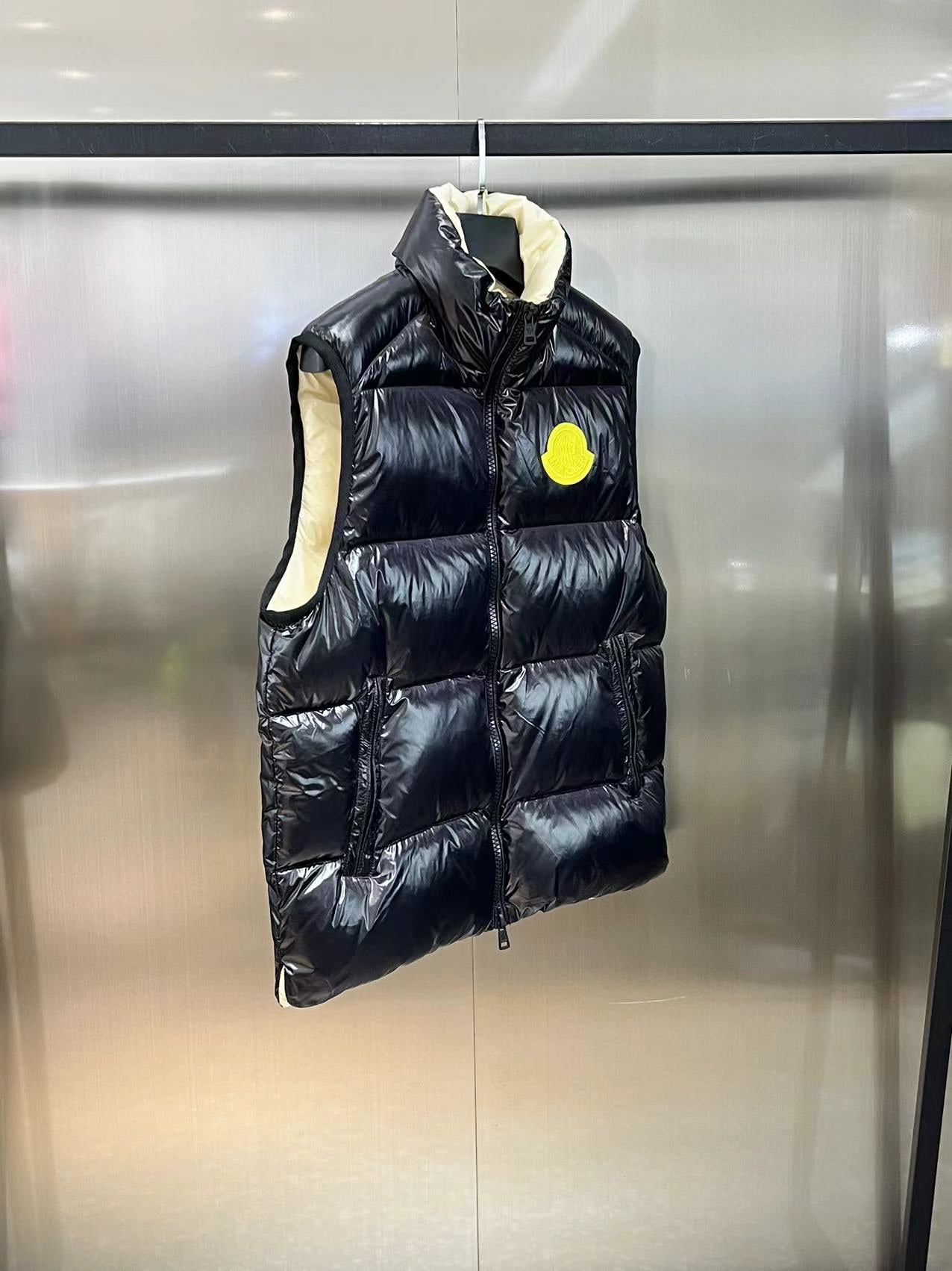 MONCLER