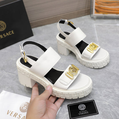 VERSACE